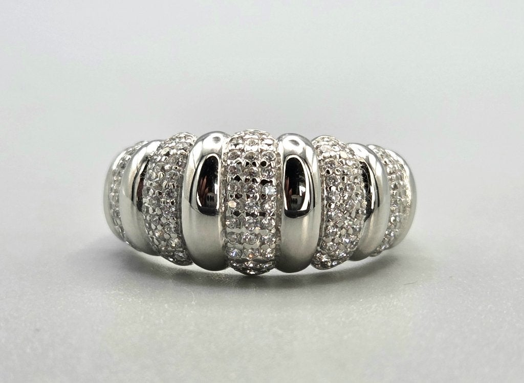 Prachtige brede zilveren ring met zirkonia. 2026/387, Met edelsteen, ., Nieuw, Ophalen of Verzenden