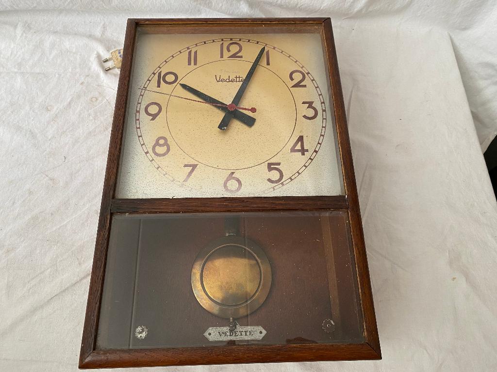 Elektrische wandklok Vedette, RETRO fifties, Antiek en Kunst, Ophalen of Verzenden