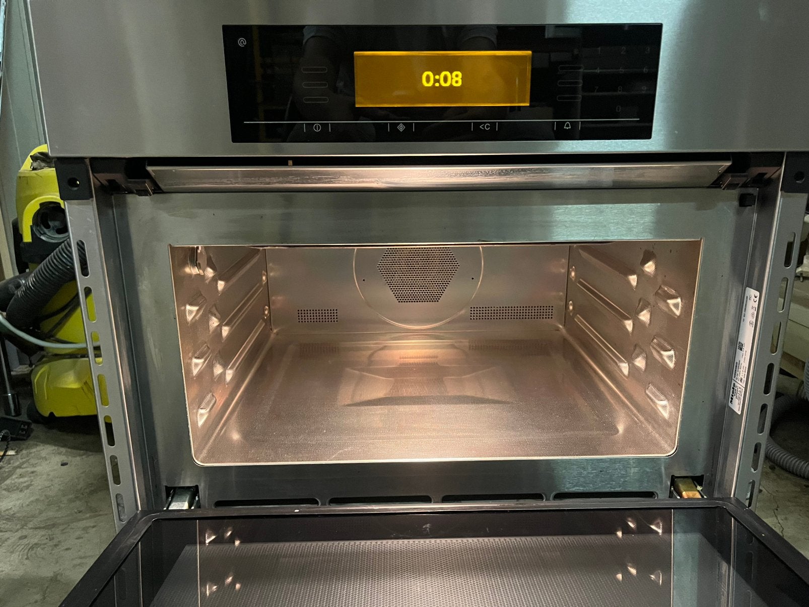 Miele touchscreen reparartie voor de gehele 5000 serie!, 60 cm of meer, Ophalen of Verzenden, Zo goed als nieuw, Inbouw