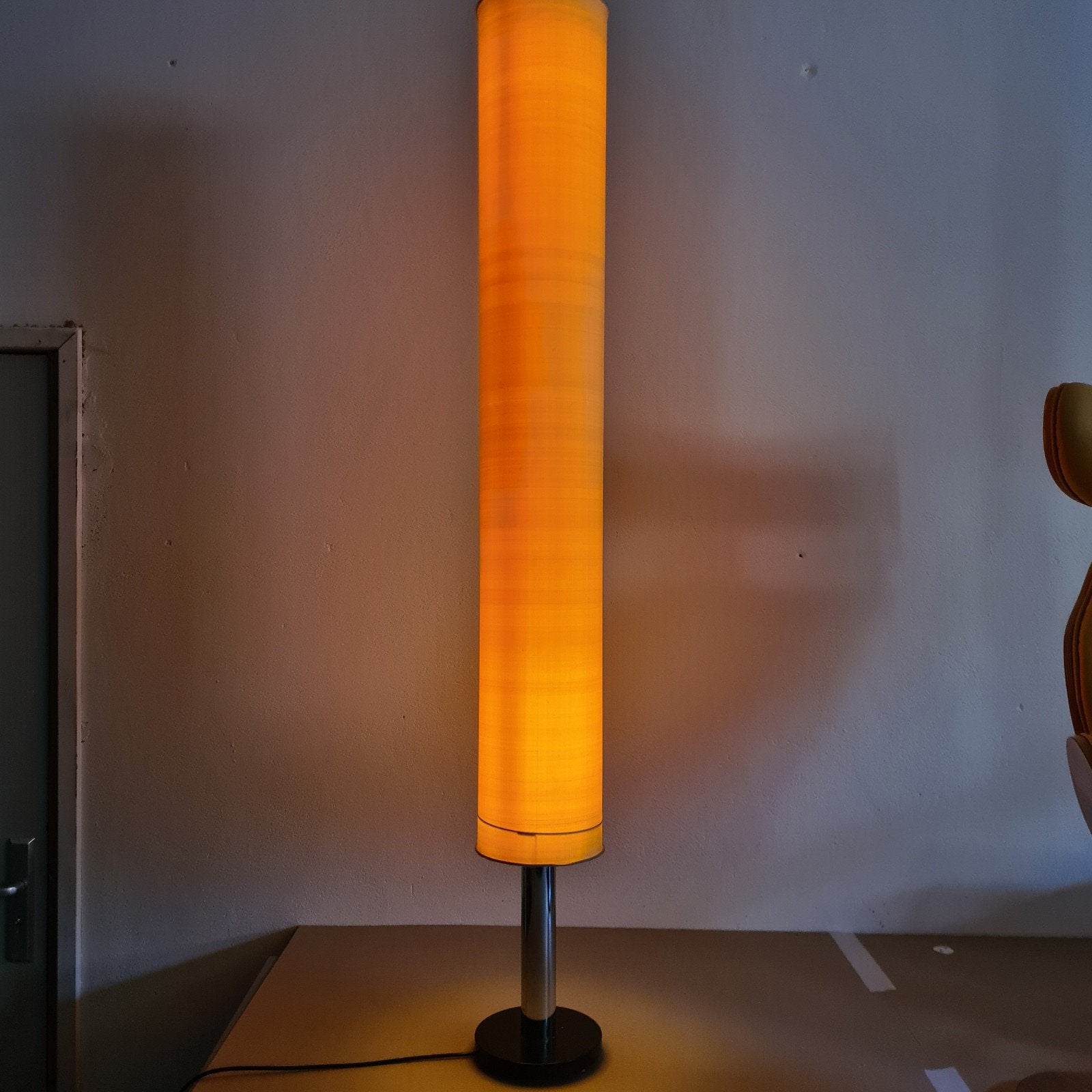 Vintage vloerlamp, Cilindrische design  lamp Retro,, Ophalen, Gebruikt, G13 (TL), Textiel