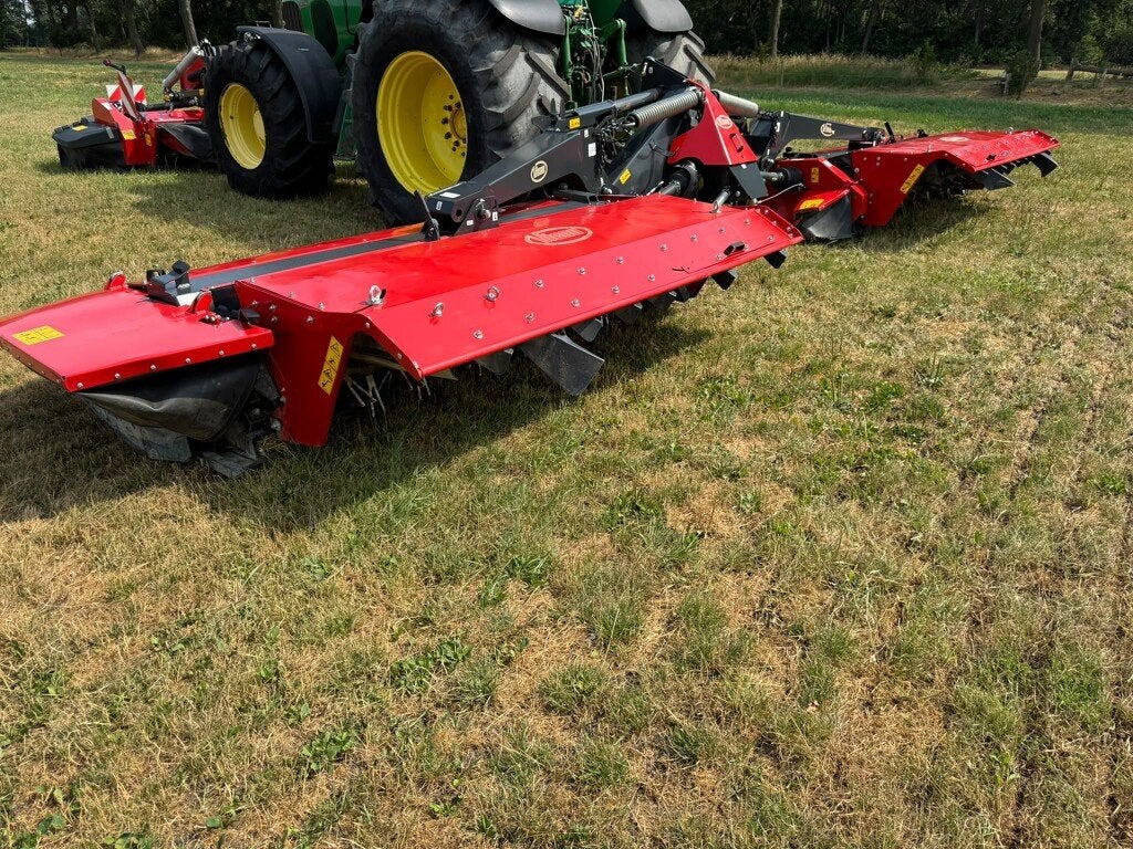 Vicon Extra 632FT + 687T Triple Maaier – 8,75 m, Overige, Oogstmachine, Benelux.sales@kvernelandgroup.com, De dommel 38
8253PL, NL