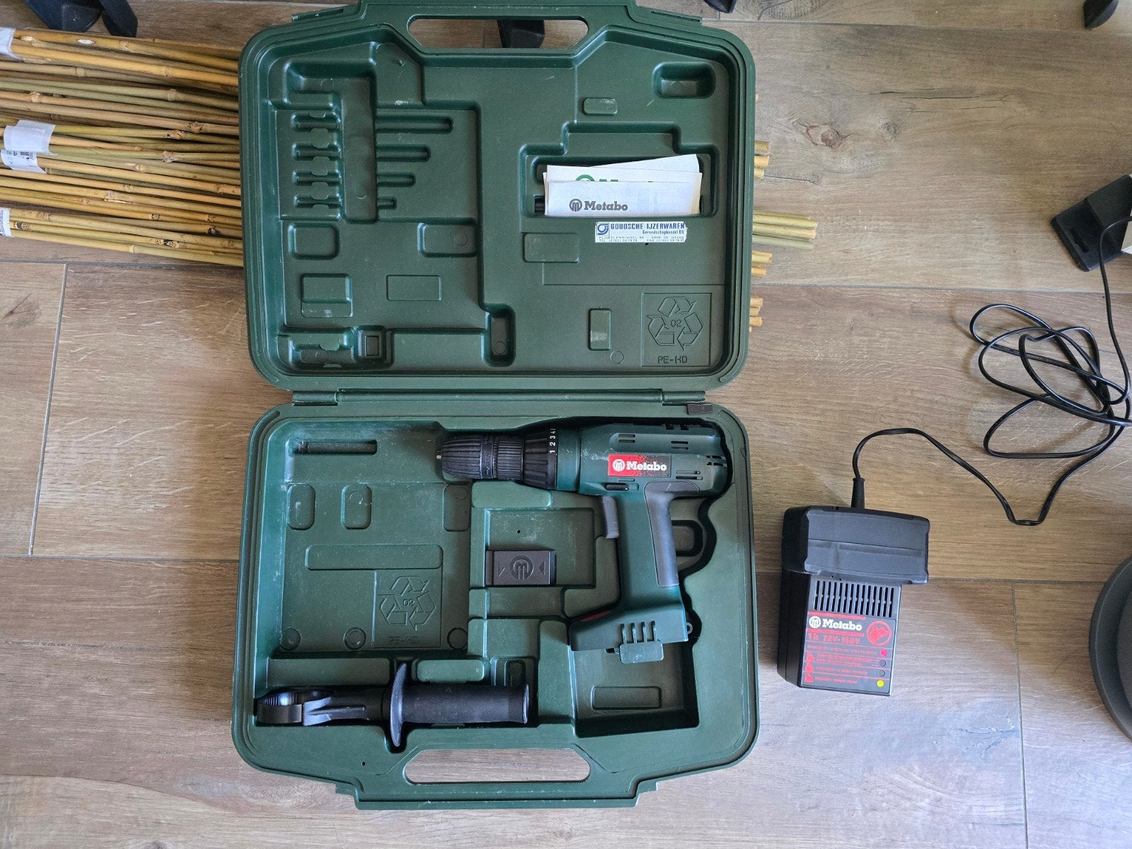 Snelle beslisser ! Zware Metabo klopboor / nette st. 10 euro, Ophalen, Zo goed als nieuw, Boormachine