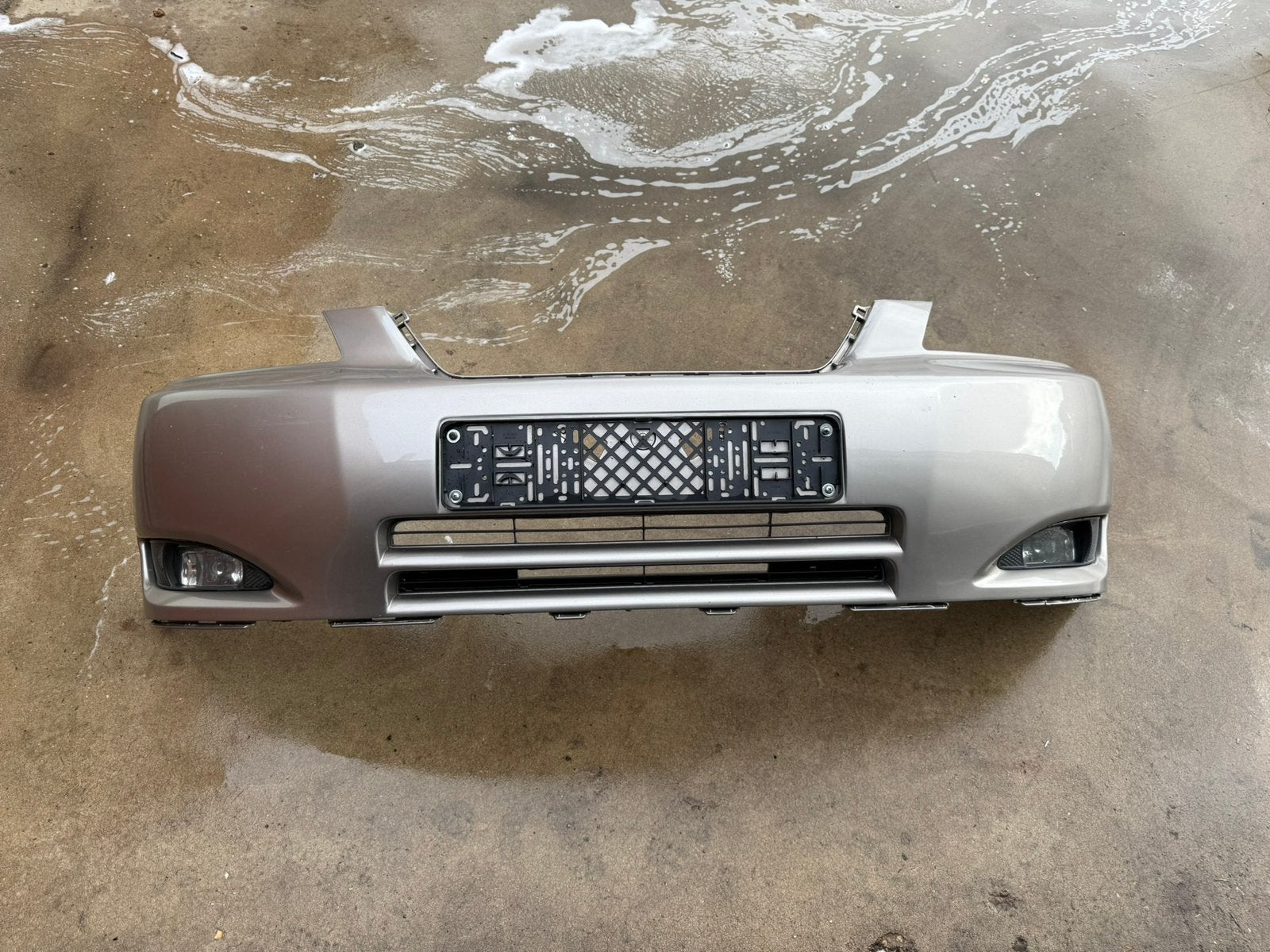Toyota Corolla E12 Voorbumper, Gebruikt, Voor, Ophalen of Verzenden, Toyota
