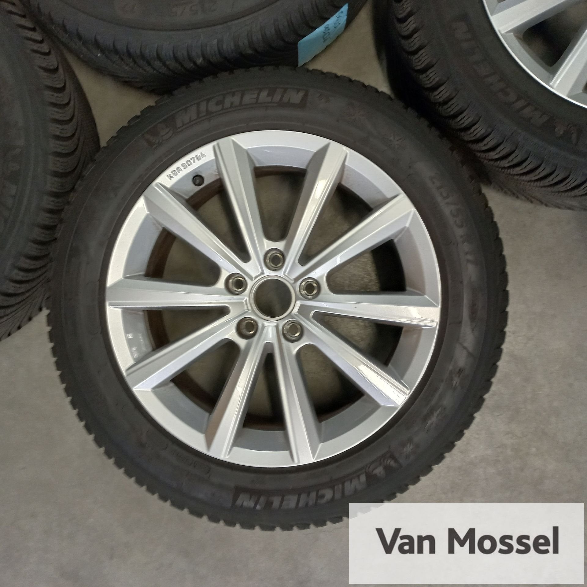 Volkswagen T-Roc Michelin Alpin 5 215/55/R17 94V, -, -, Banden en Velgen, 17 inch