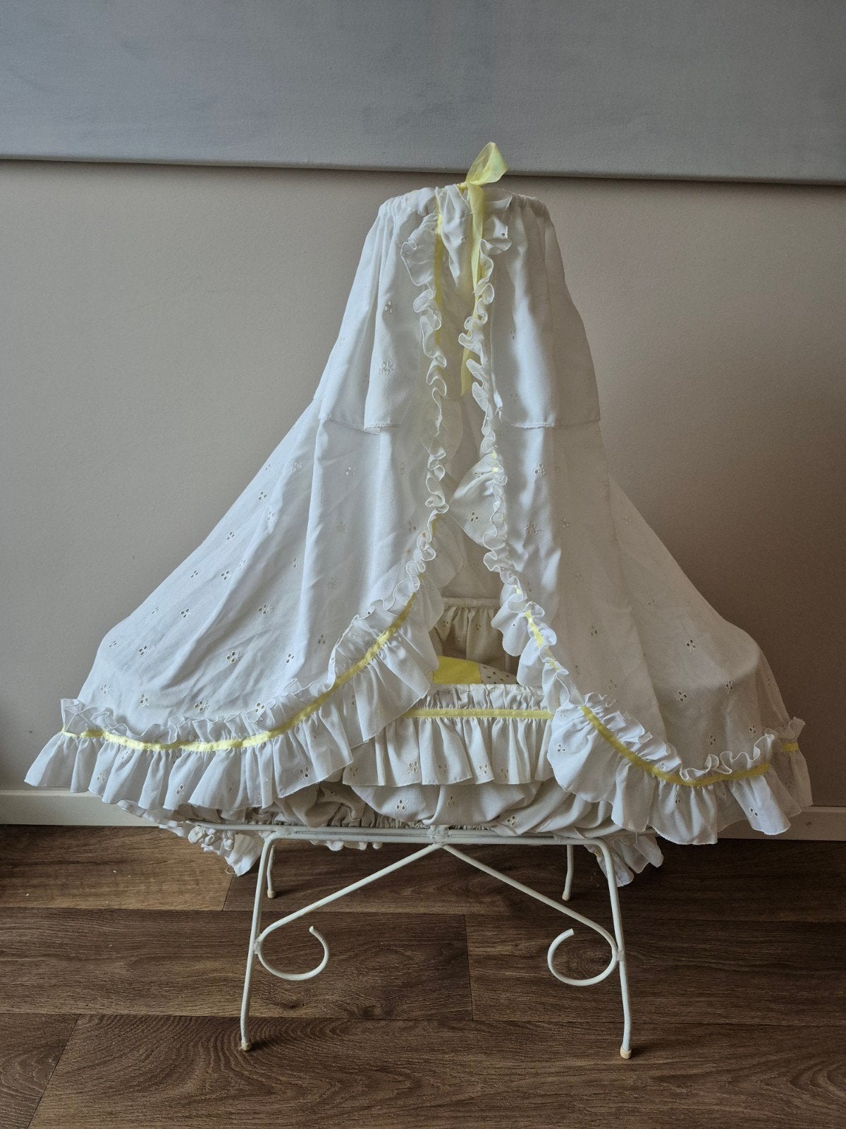 vintage poppenbedje, Ophalen, Babypop