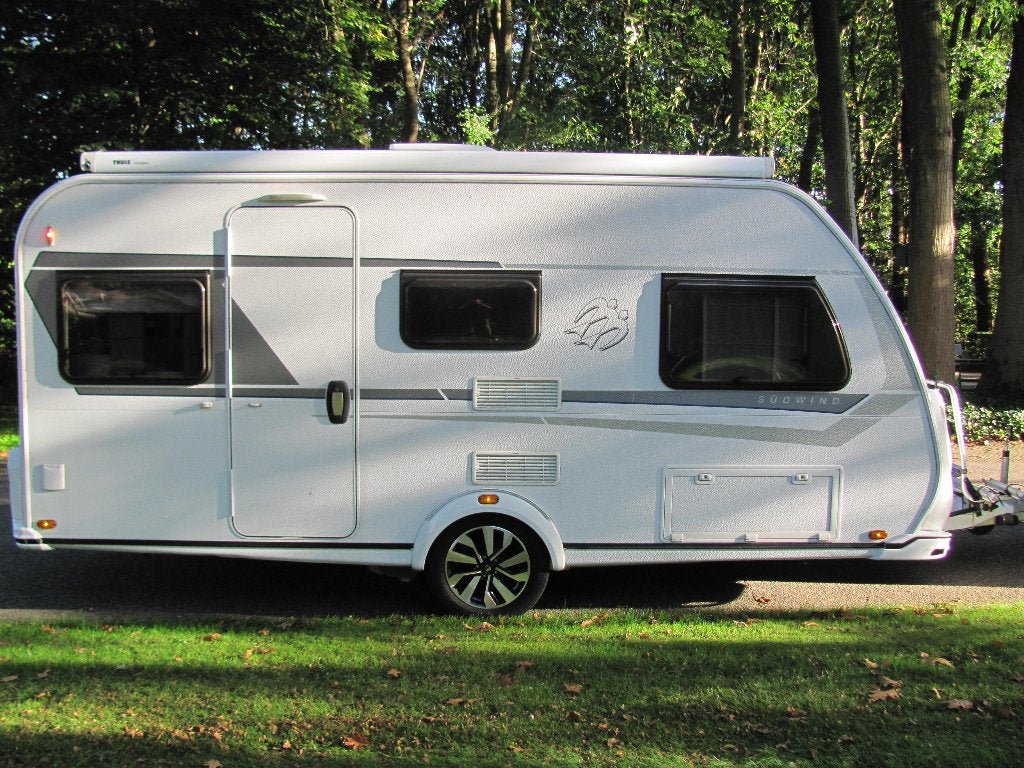 Foto 2 van Knaus 460 EU Sudw, MOVER AIRCO LUIFEL UNICO VT/LF PRACHTIG !