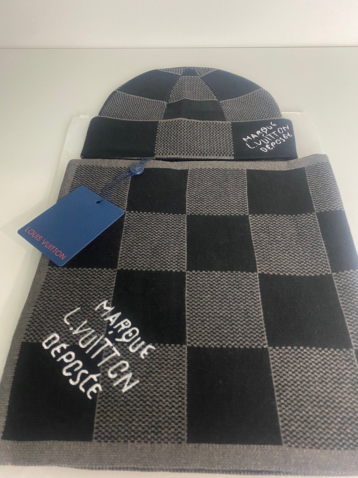 Louis Vuitton muts&sjaal, Kleding | Heren, Ophalen of Verzenden, Nieuw, Overige maten, Muts