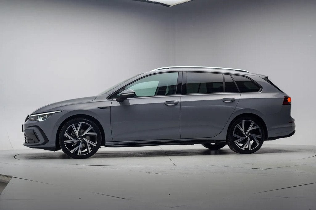 Volkswagen Golf VARIANT 1.5 eTSI 150pk R line DSG [ Navi Vir, Auto's, Volkswagen, 1325 kg, 4 cilinders, 150 pk, Origineel Nederlands