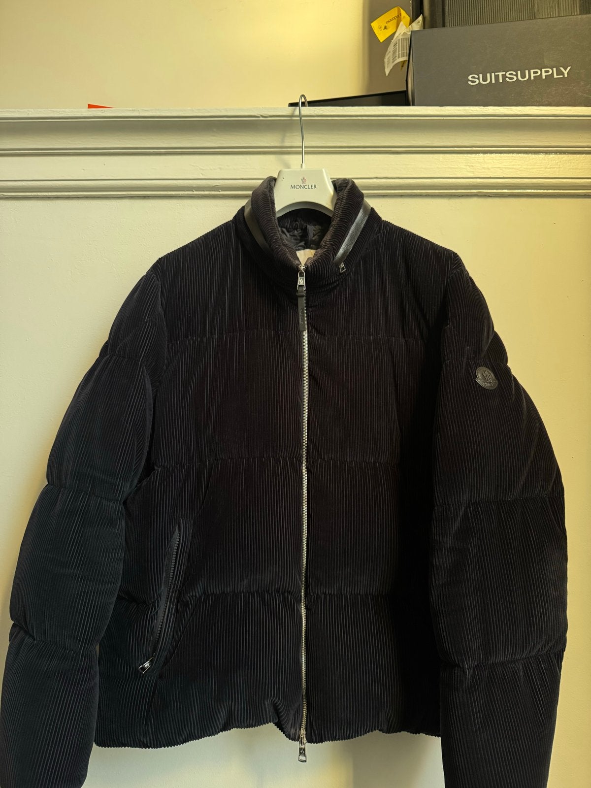 Moncler maya Corduroy Puffer Jacket - Maat 5 (L/XL), Ophalen of Verzenden, Zo goed als nieuw, Maat 52/54 (L), Zwart