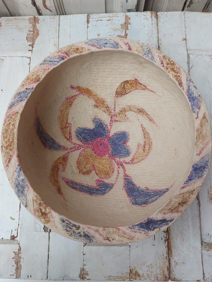 Handgemaakte schaal van papier mache, Huis en Inrichting, Overige materialen, -, Rond, Nieuw