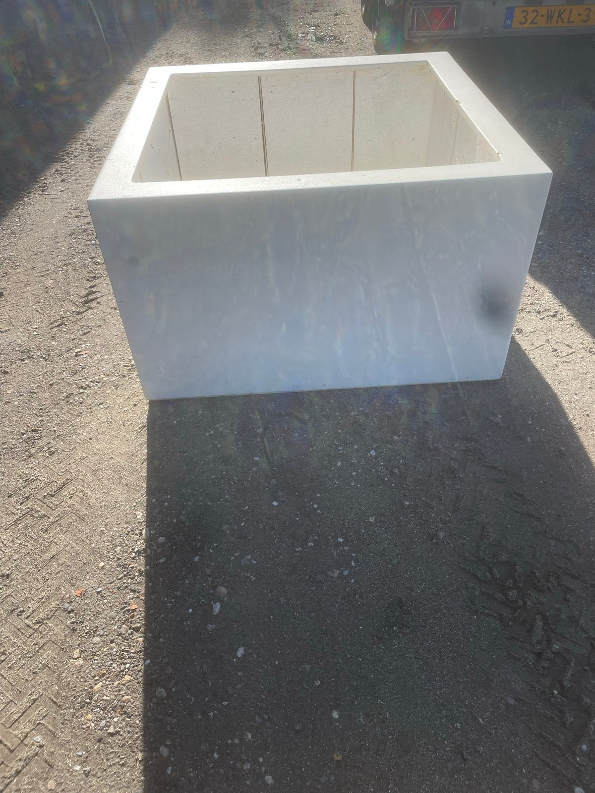 Adezz polyester plantenbak  1000x1000x600, Ophalen, Kunststof, Gebruikt, 100 cm of meer