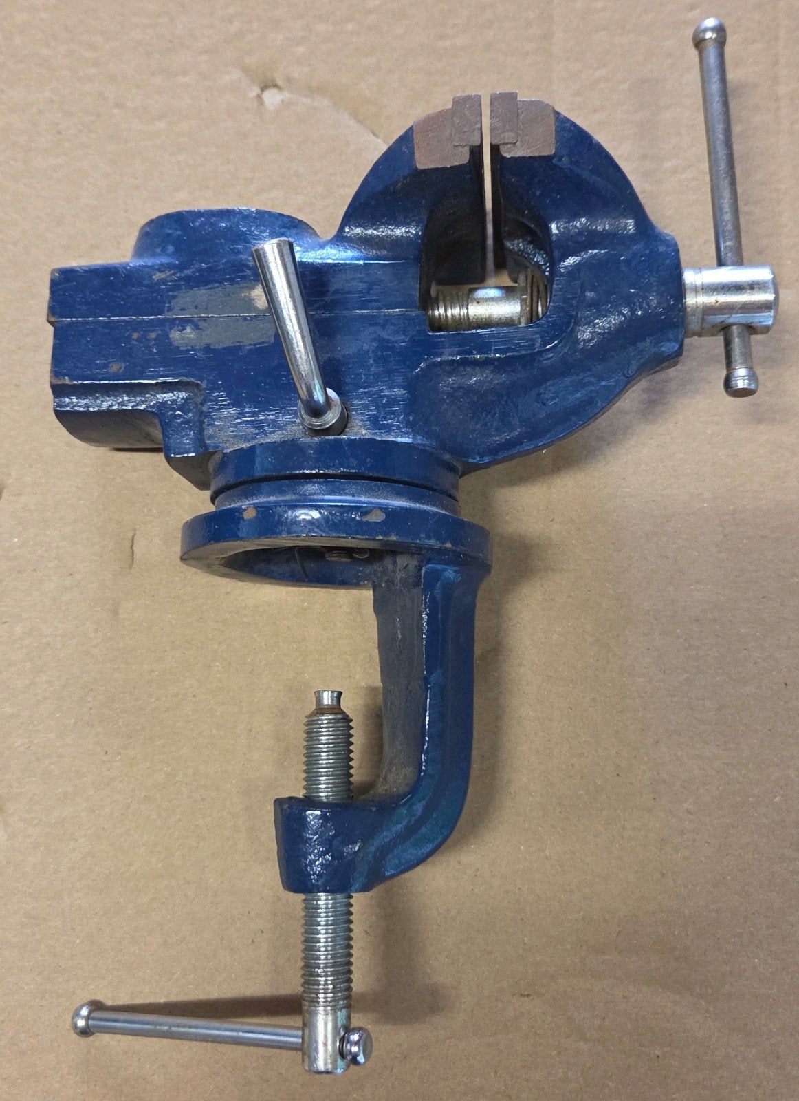 Compacte bankschroef met klembevestiging, Ophalen of Verzenden, Gebruikt, Bankschroef, Overige merken