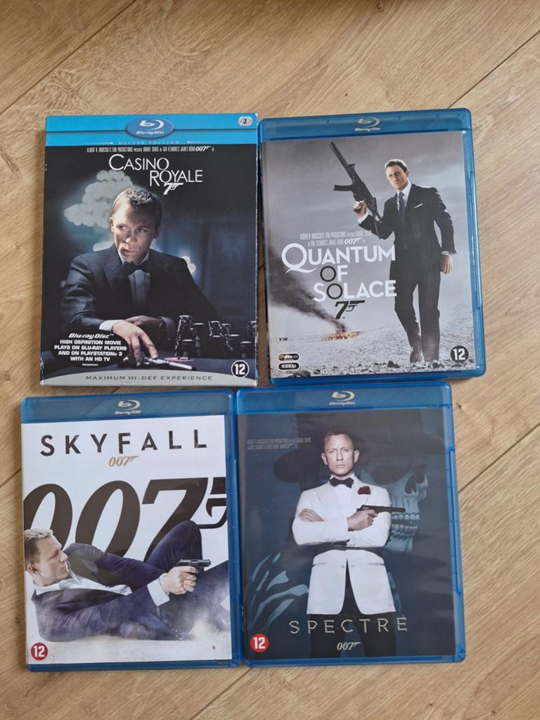 Casino royale, Quantum of solace skyfall spectre blu ray, Cd's en Dvd's, Blu-ray, Ophalen of Verzenden, Gebruikt, Actie, Boxset