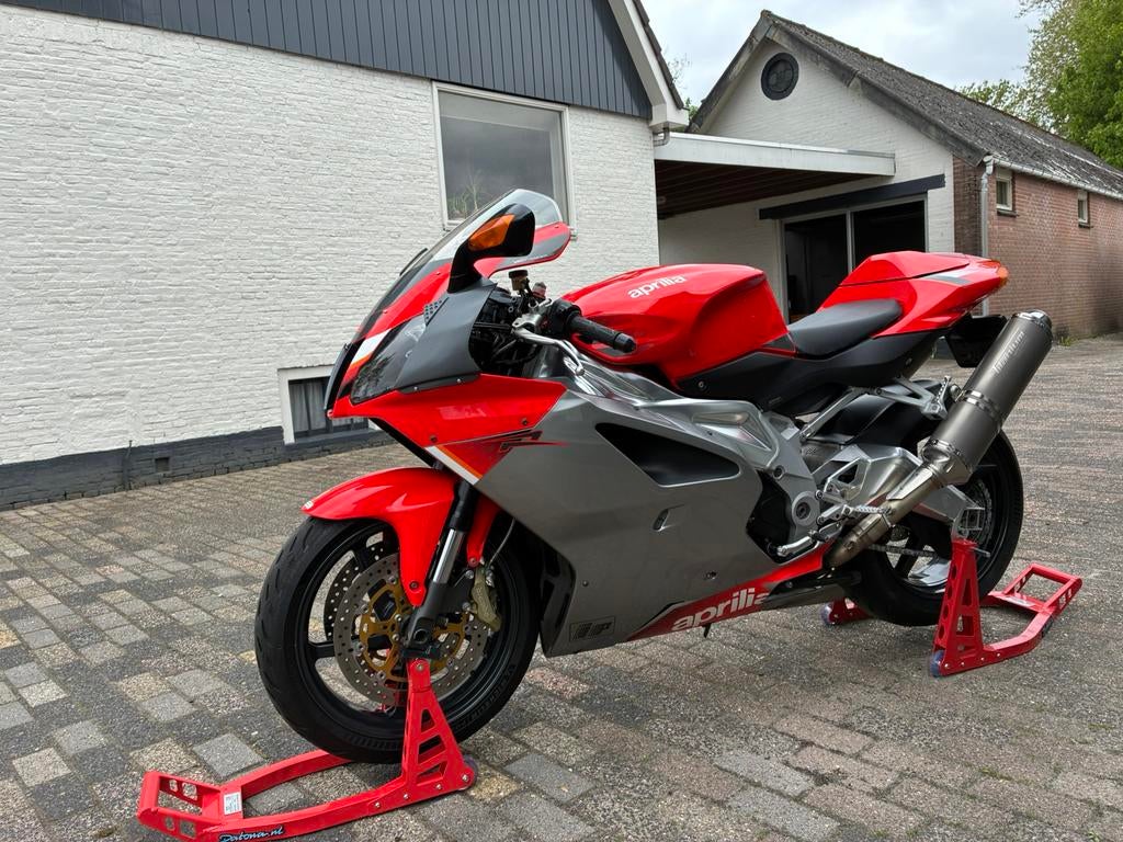Orig Ned Aprilia RSV Mille in inconische kleurstelling, Motoren, Motoren | Aprilia, 2 cilinders, Motorrijbewijs A, Gebruikt, Super Sport