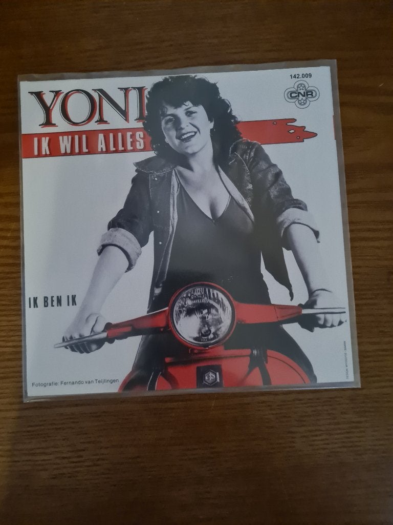 Yoni, Ophalen of Verzenden, Zo goed als nieuw, 7 inch, Levenslied of Smartlap