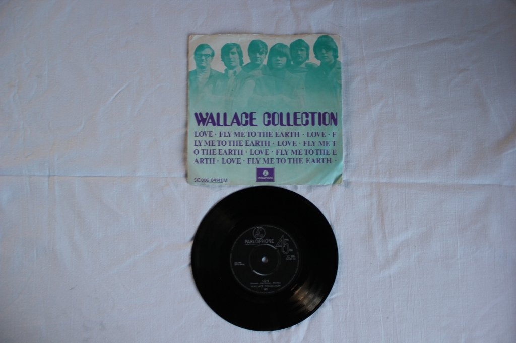 Wallace collection - love, Ophalen of Verzenden, Zo goed als nieuw, 7 inch, Pop