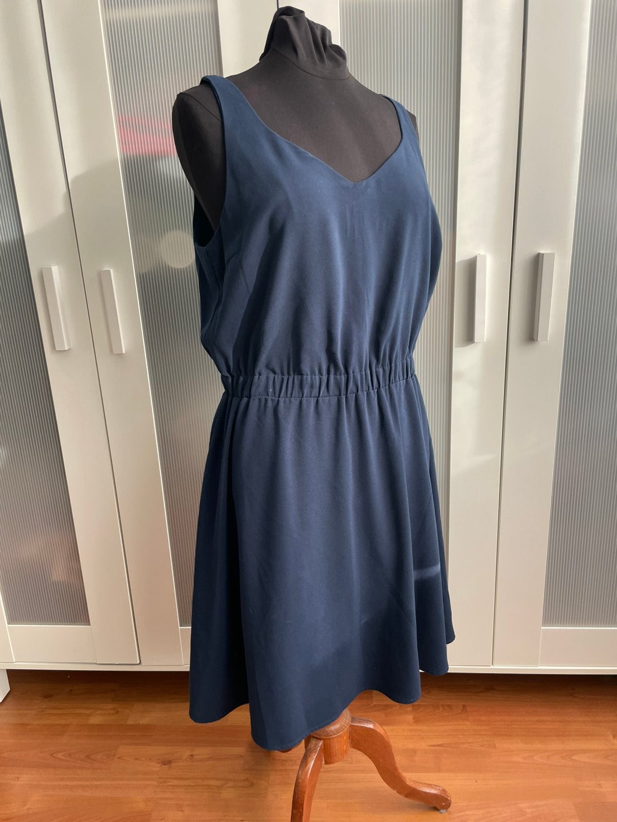 Vila Jurk donkerblauw mt 40 42 L, Maat 38/40 (M), Blauw, Ophalen of Verzenden, Zo goed als nieuw