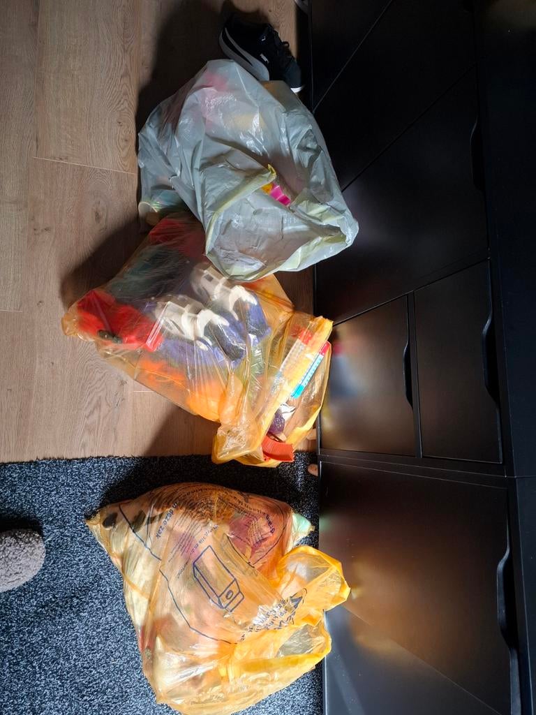 Gratis speelgoed af te halen rommelmarkt, Ophalen