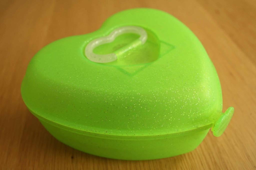 groen kinder sieradendoosje, Ophalen of Verzenden, Zo goed als nieuw, Groen, Overige typen