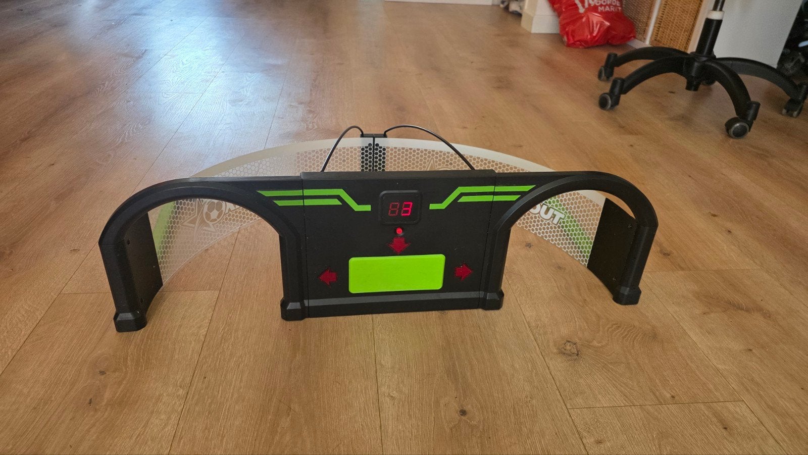 Interactieve voetbaltrainer met scorebord kick about, Ophalen, Gebruikt