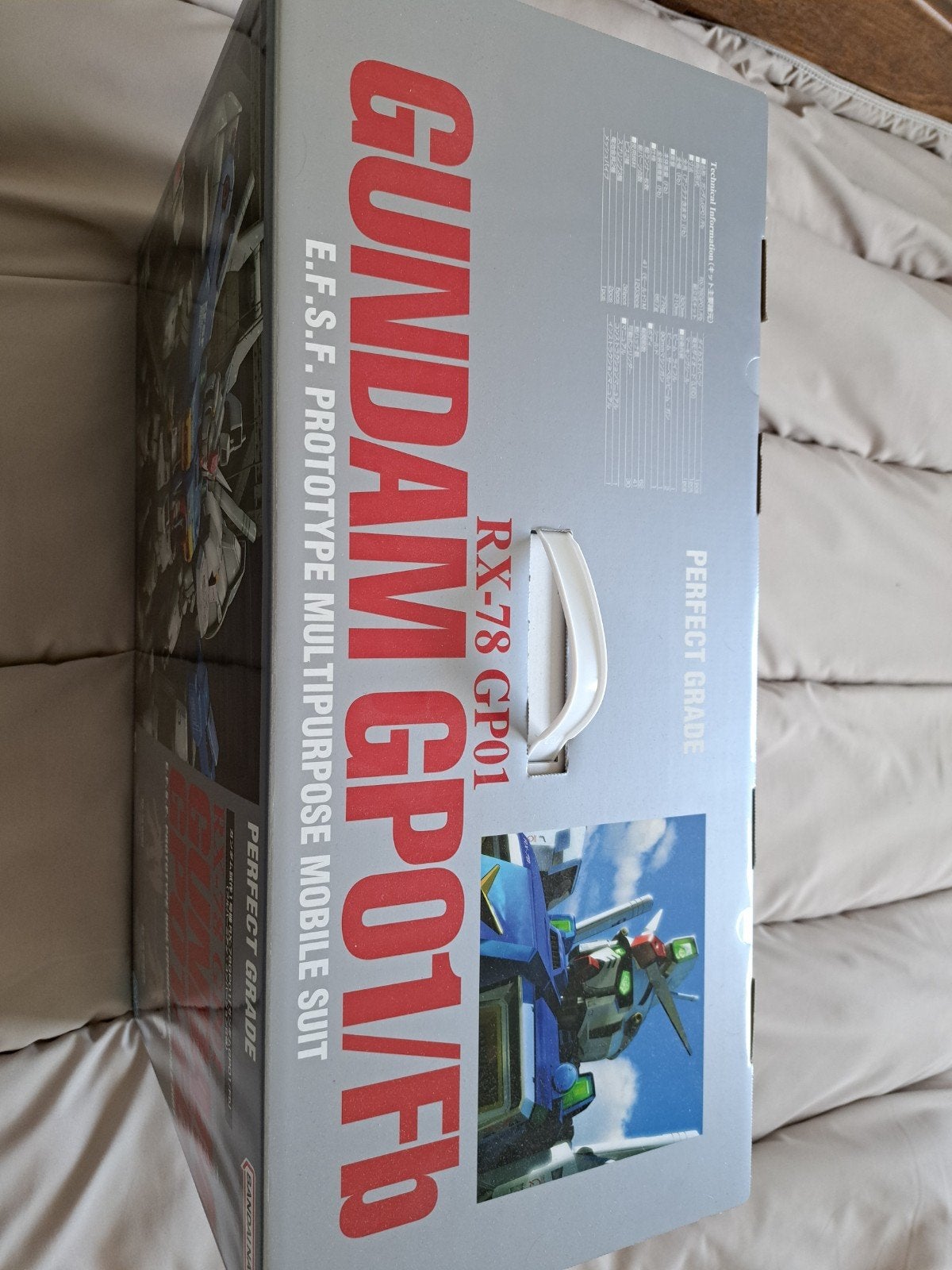 Gundam RX-78 GP01/Fb Perfect Grade - Nieuwstaat, Ophalen, Nieuw, Figuur of Figuren