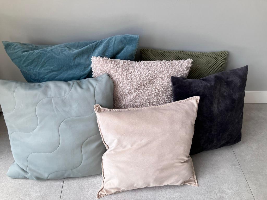 Partij van 6 diverse woondecoratie kussens, Ophalen, Zo goed als nieuw, Overige kleuren, Vierkant