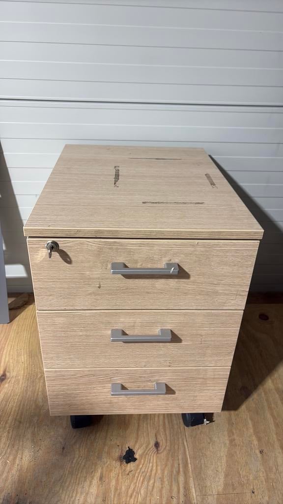 Ladeblok, Ophalen, Minder dan 50 cm, Gebruikt, Overige materialen