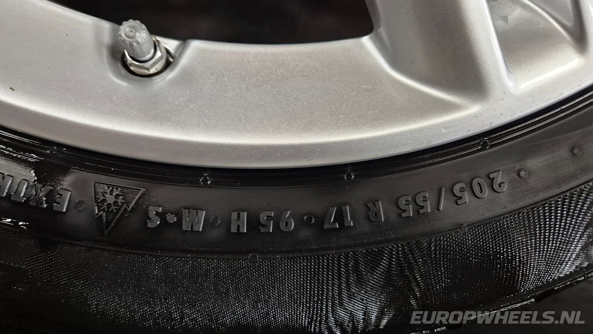 17 inch BMW 2 Serie F45 F46 velgen winterbanden 483M, Auto-onderdelen, Banden en Velgen, Gebruikt, -, -, Banden en Velgen