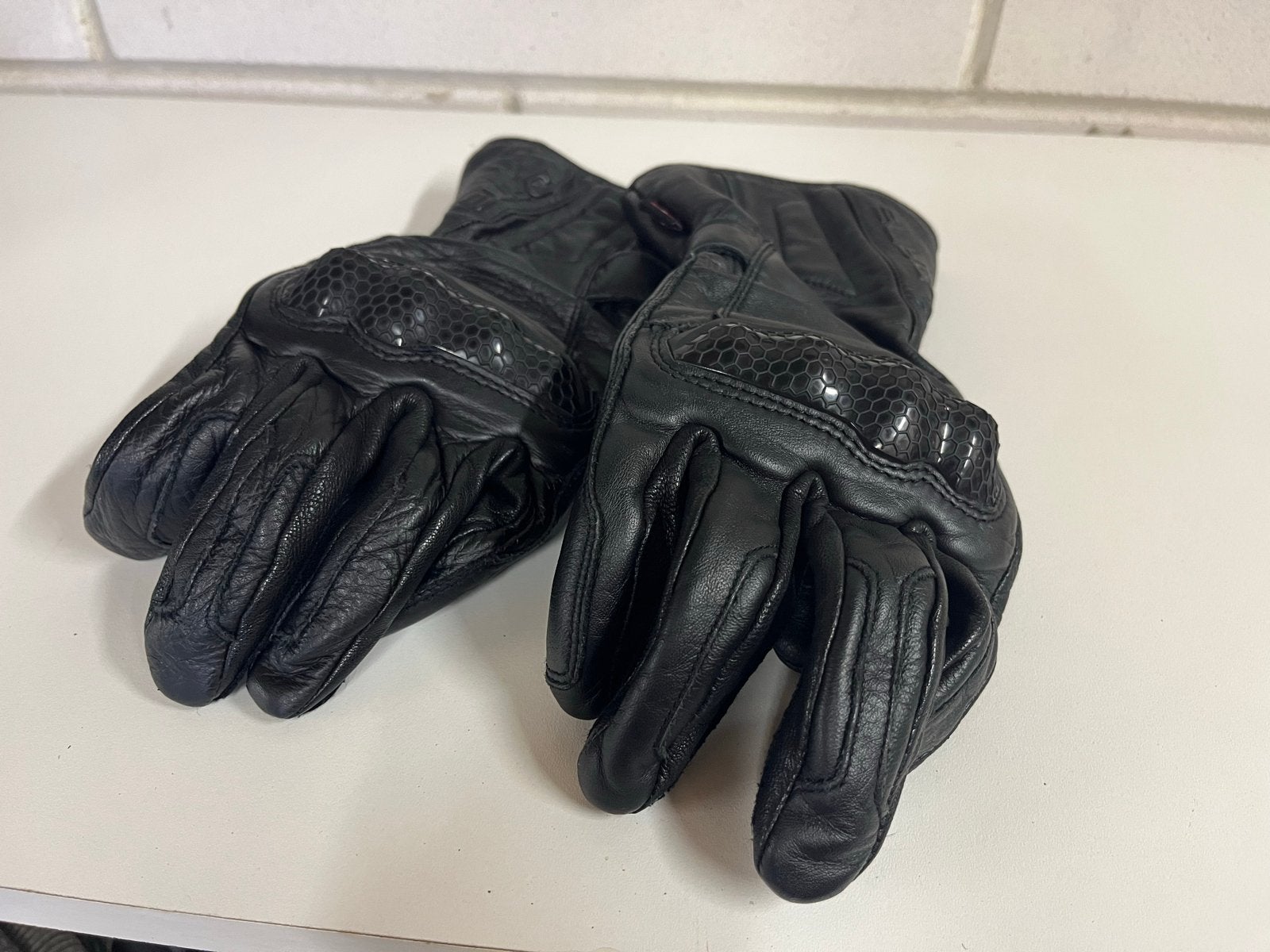 Zwarte Dane motorhandschoenen - Maat L, Motoren, Ophalen, Tweedehands, Dames, Handschoenen