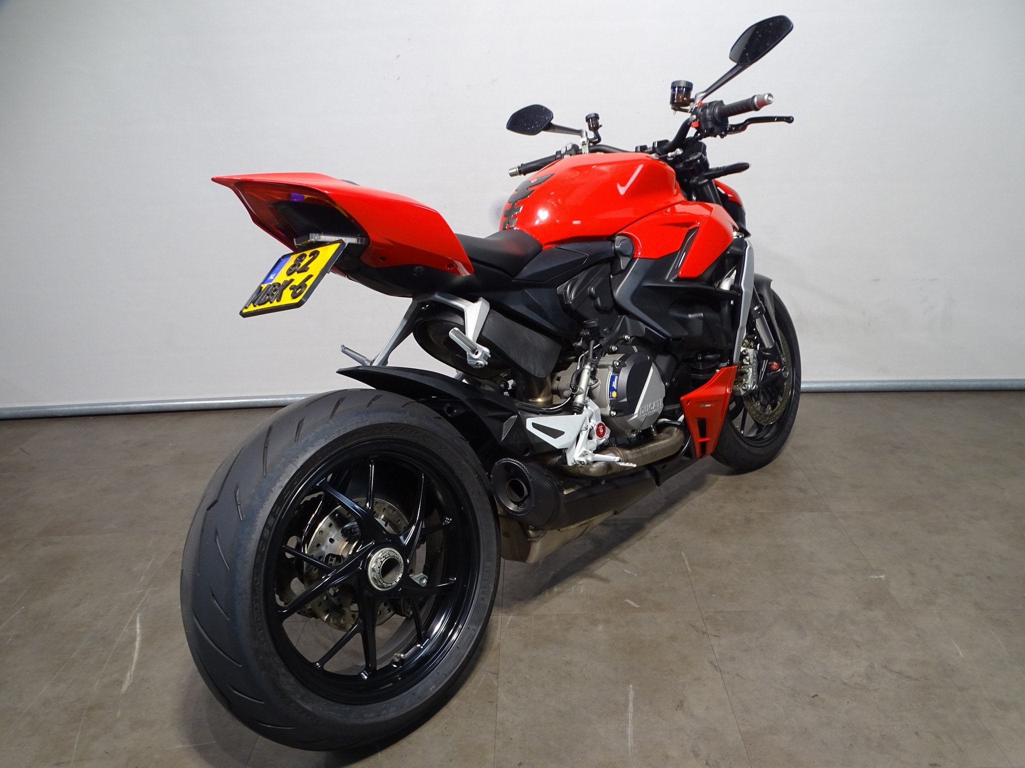 Ducati Streetfighter V2, Motoren, Meer dan 35 kW, Naked bike, Gebruikt, Bedrijf