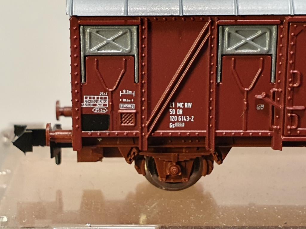 N-Spoor Roco Gesloten goederen wagon nieuw in ovp., Gelijkstroom, Ophalen of Verzenden, Roco, Analoog