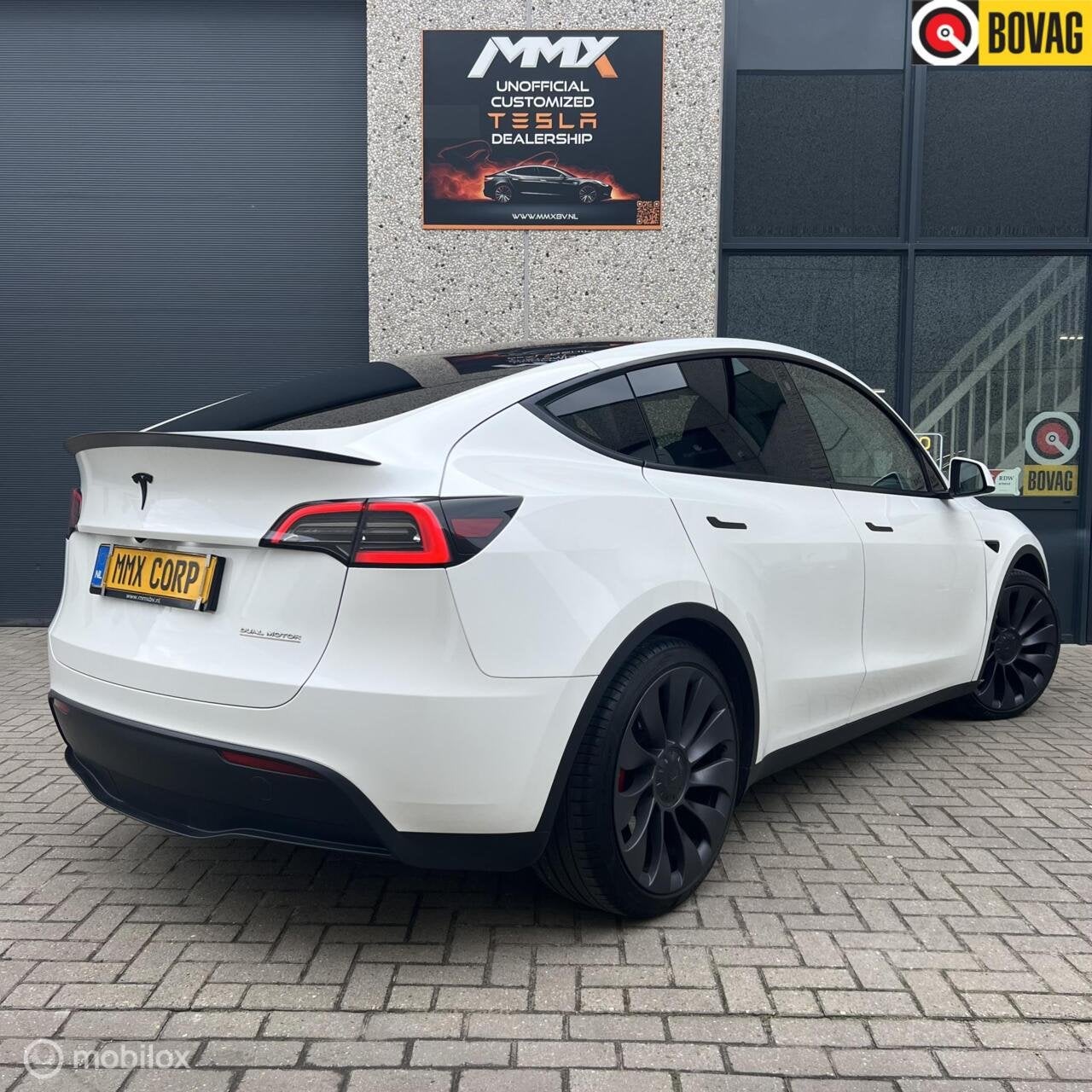 Tesla Model Y Performance + MMX PACK + IAP + 20", Auto's, Tesla, Bedrijf, Te koop, Model Y, 4x4, ABS, Achteruitrijcamera, Adaptive Cruise Control