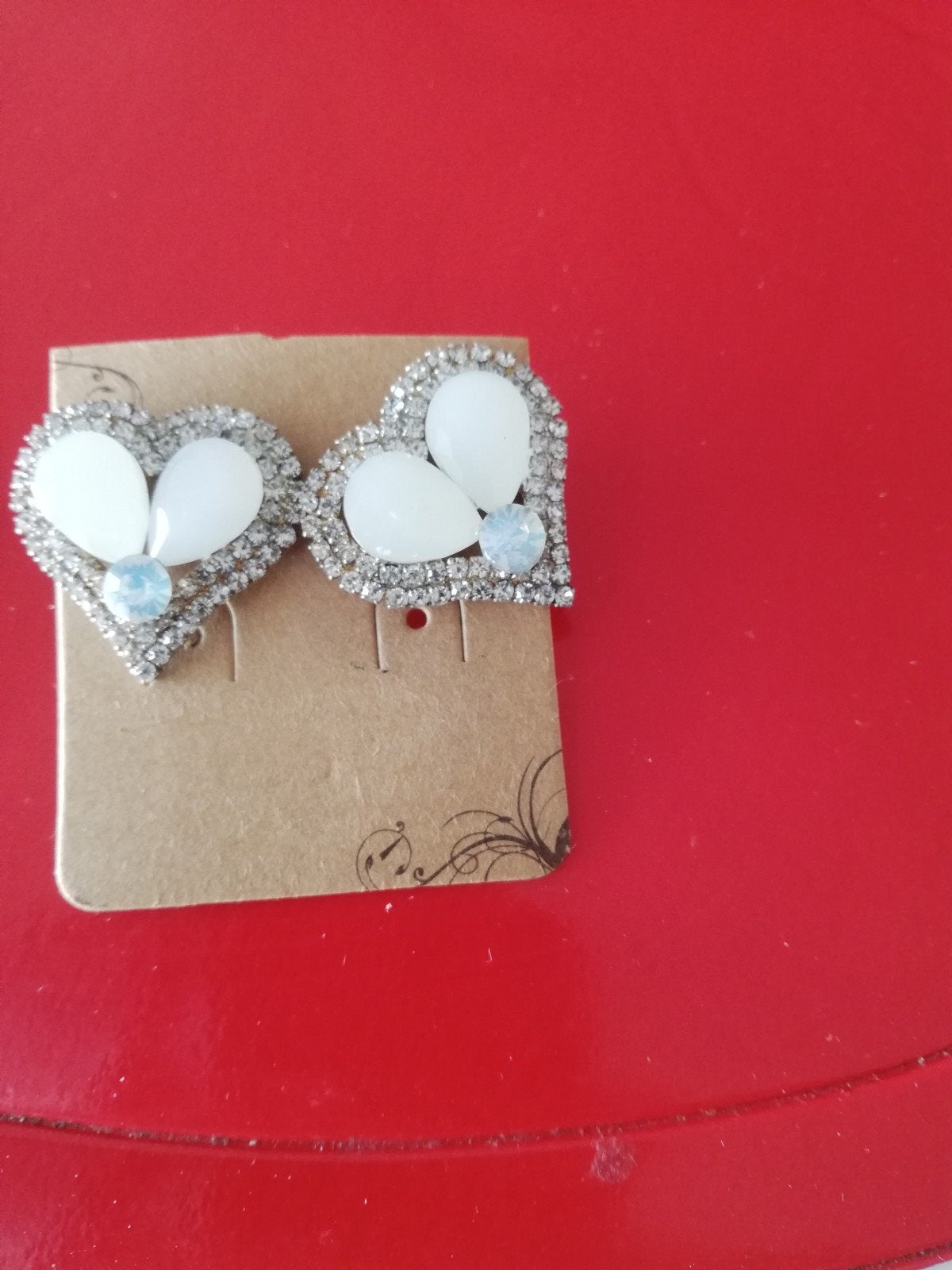 Nieuwe Oorstekers met strass stenen, Overige materialen, Nieuw, Ophalen of Verzenden, Zilver