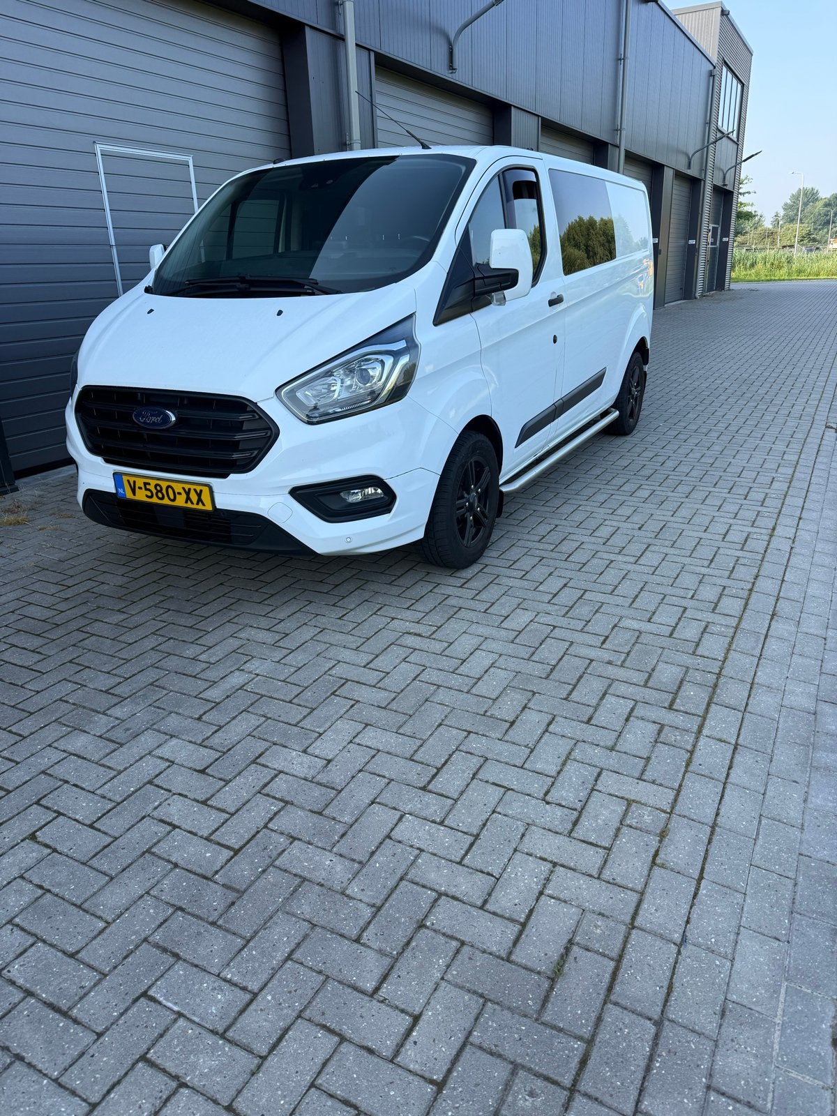 Ford Transit Custom GB 2.0 Tdci 130PK 300 L2h2 2018, Auto's, 15 km/l, 1995 cc, 4 cilinders, 6 stoelen