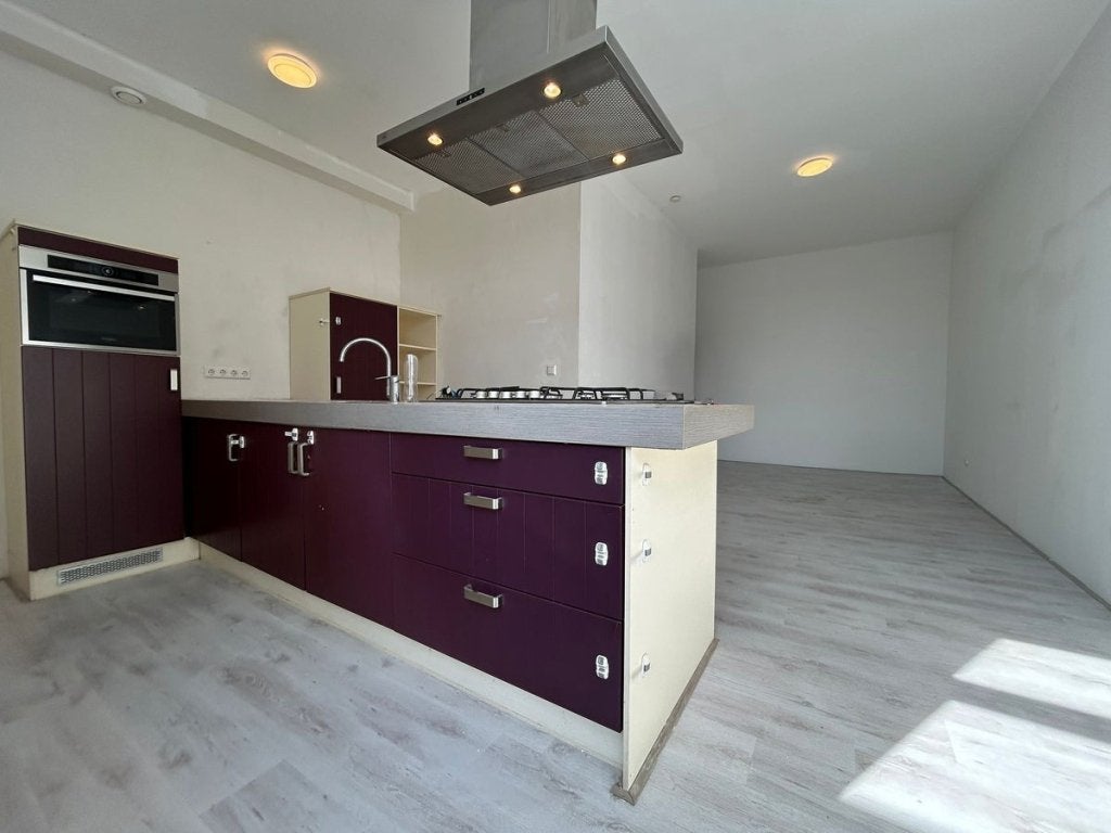 NIEUW! Woonruimte te huur Zuidhoek, Rotterdam, Huizen en Kamers