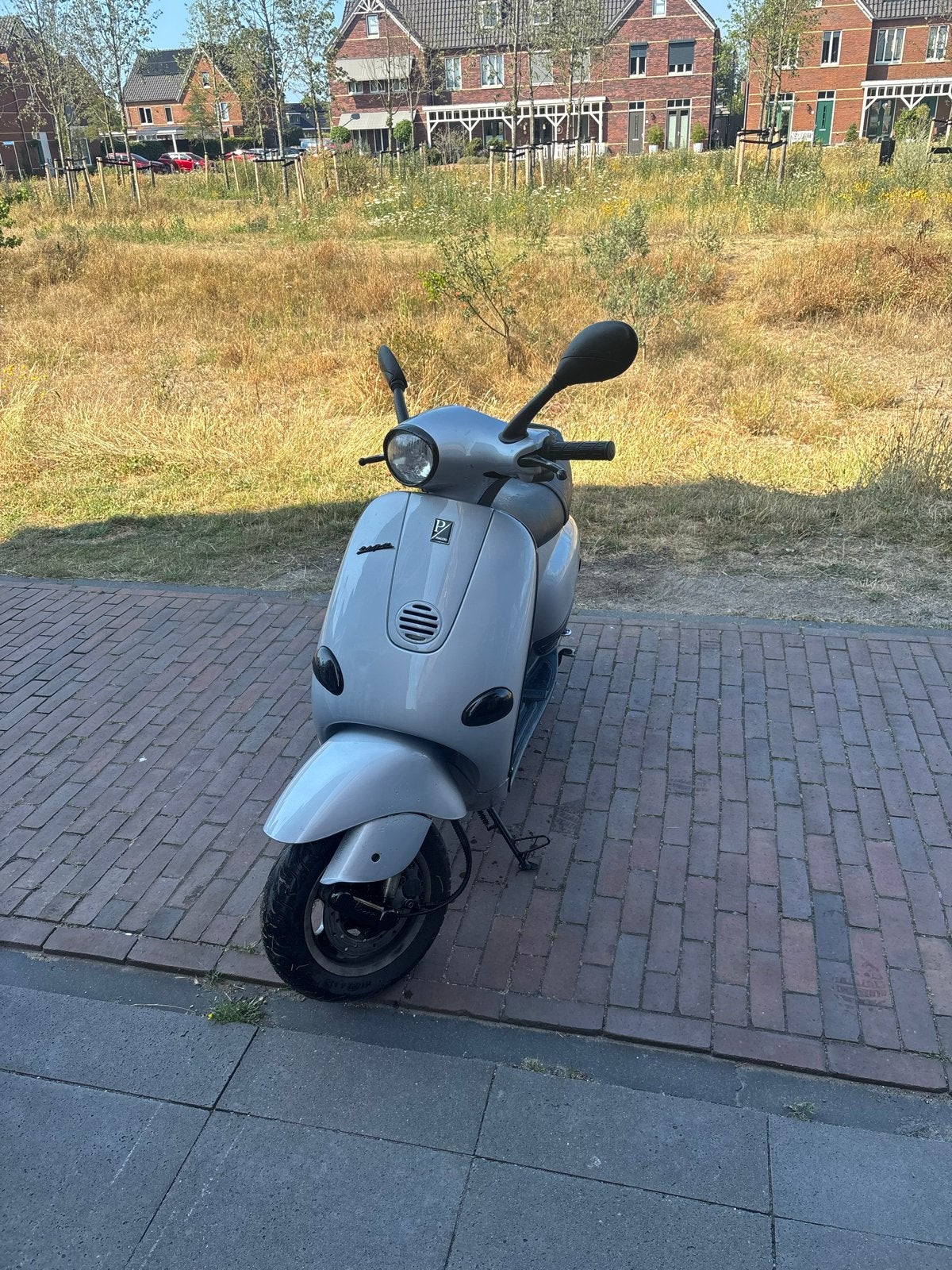 Vespa et bomvol opties, Ophalen, Zo goed als nieuw, Vespa