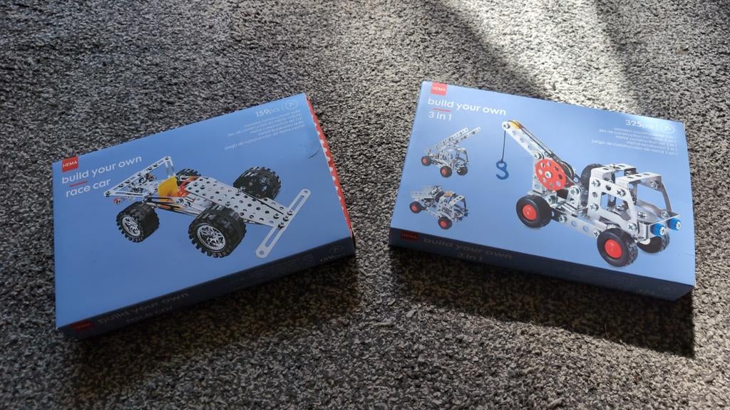 2x Mecanoo doos hema, Auto diversen, Ophalen