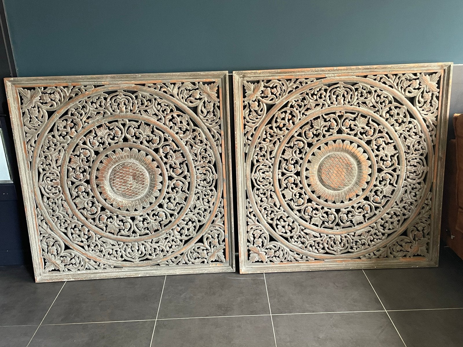 Set van 2 handgesneden houten Indiase wandpanelen, Ophalen, Gebruikt, Hout, Wandbord of Wandpaneel