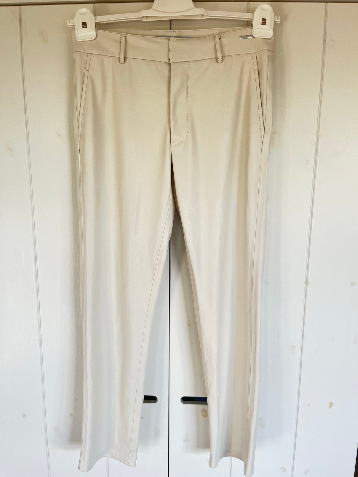 Rino & Pelle Crèmekleurige Broek Maat 34, Kleding | Dames, Beige, Ophalen of Verzenden, Zo goed als nieuw, Maat 34 (XS) of kleiner
