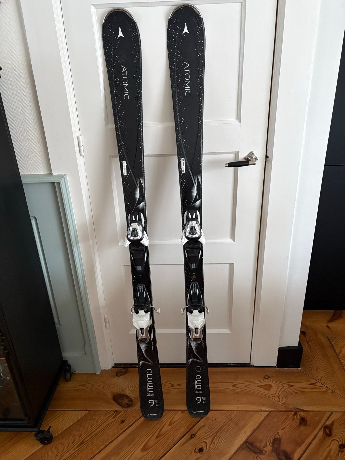 Atomic Cloud 9 Ski's - Lengte 156 cm, Sport en Fitness, 140 tot 160 cm, Gebruikt, Ophalen of Verzenden, Atomic