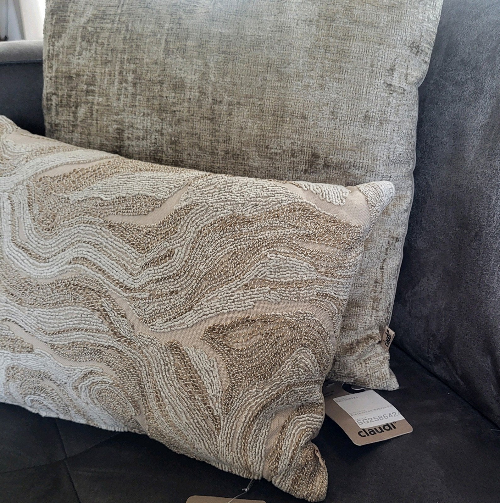 Claudi, Huis en Inrichting, Woonaccessoires | Kussens, Overige kleuren, Vierkant, Nieuw, Handgemaakt