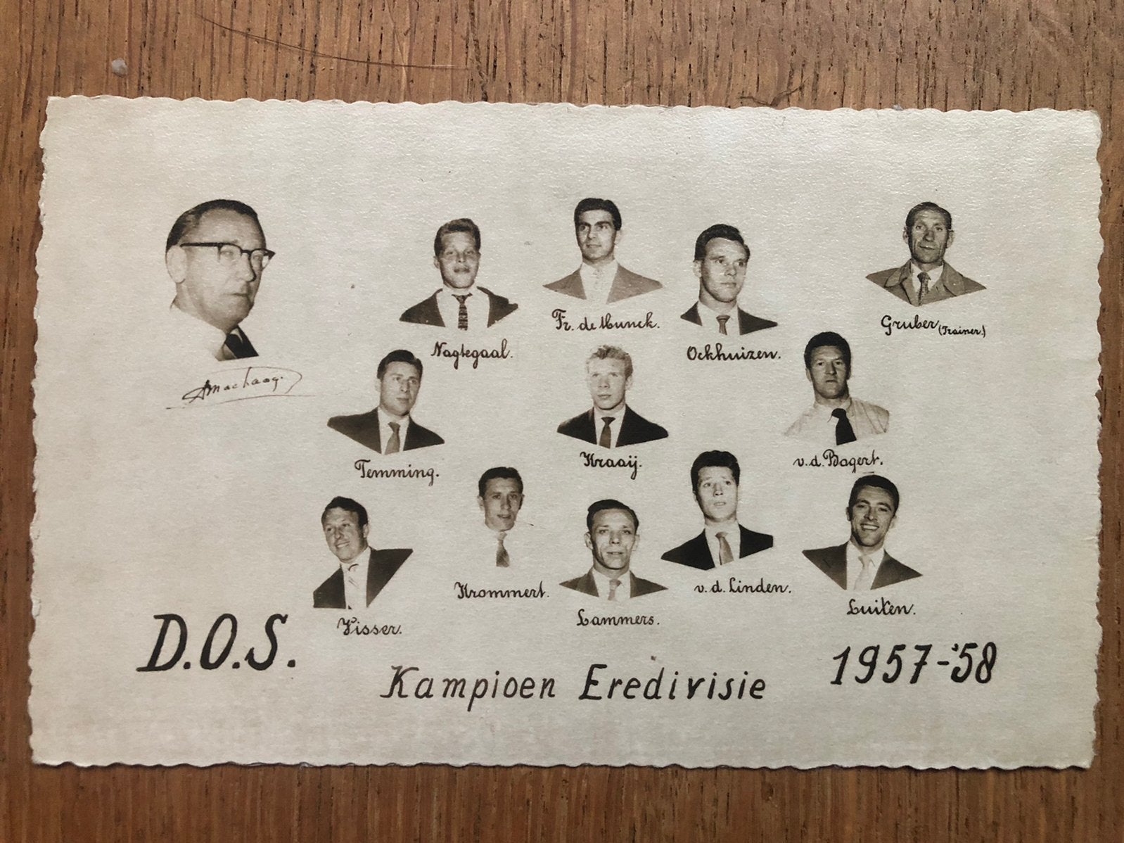 Fotokaart uit 1958 kampioenselftal DOS / D.O.S. uit Utrecht, Ophalen of Verzenden, Gebruikt, F.C. Utrecht, Overige typen
