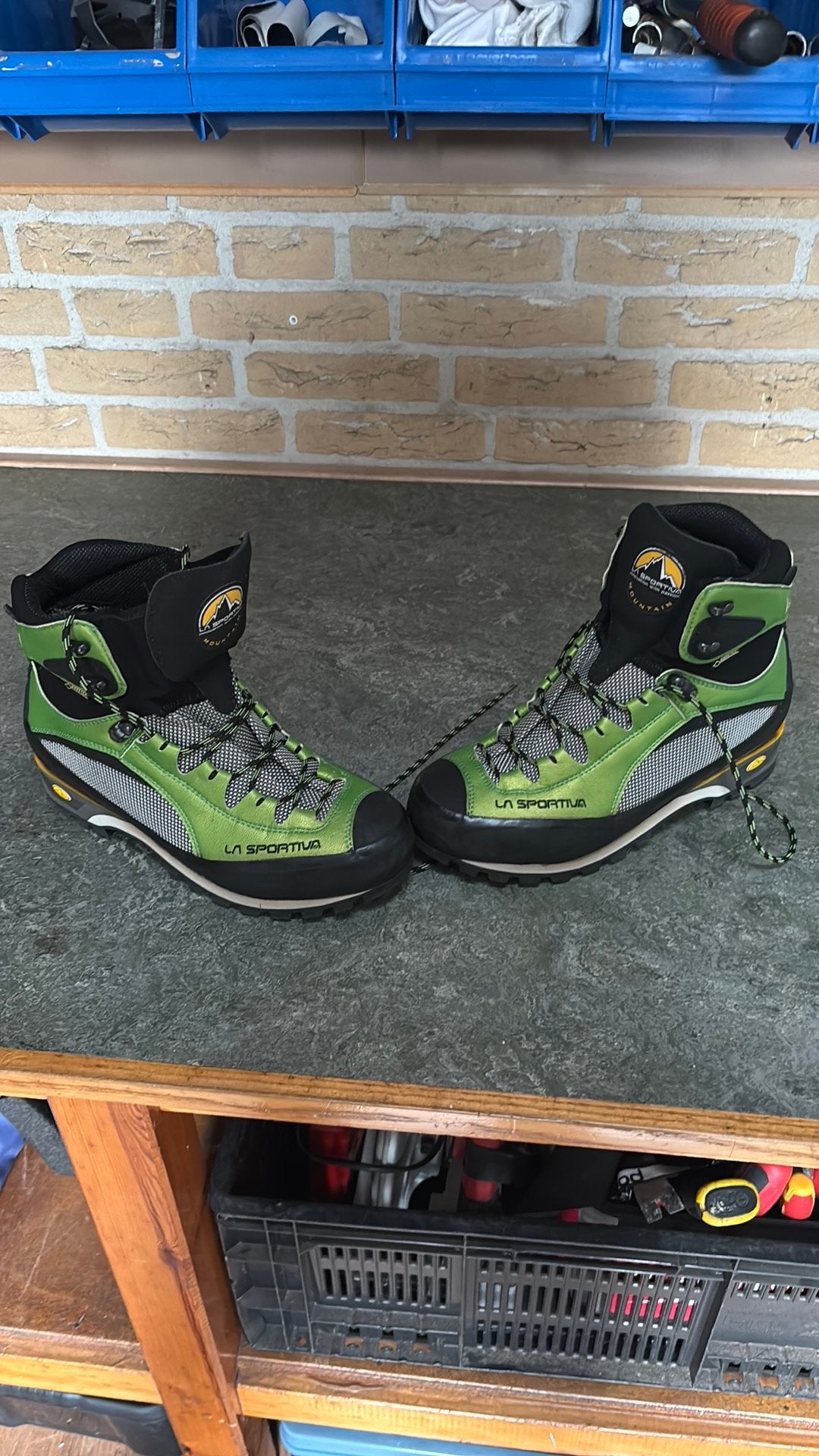 La Sportiva Trango S Evo GTX MT 42, Ophalen of Verzenden, Zo goed als nieuw, Schoenen