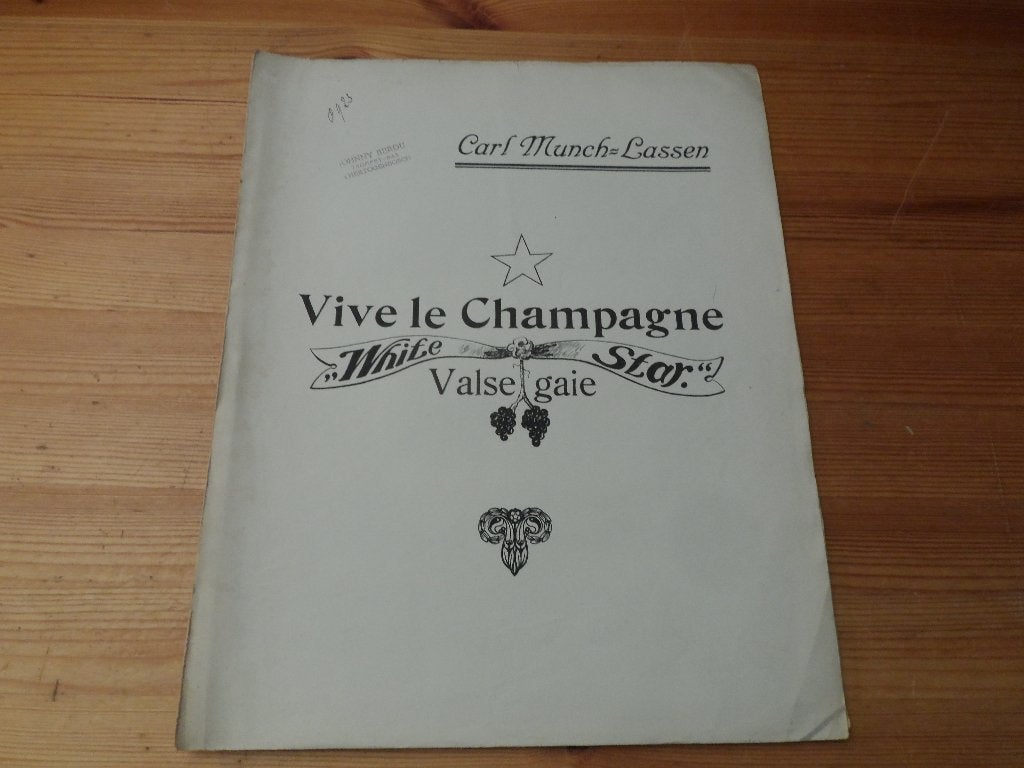 Vive le champagne white star - carl munch lassen, Gebruikt, Ophalen of Verzenden, Artiest of Componist, Piano