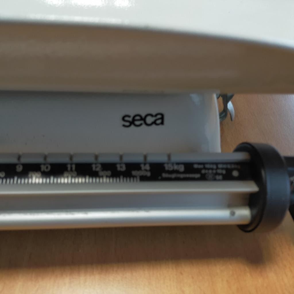 Baby weegschaal - Seca  - Mechanische ``AFGEPRIJSD``, Ophalen, Gebruikt