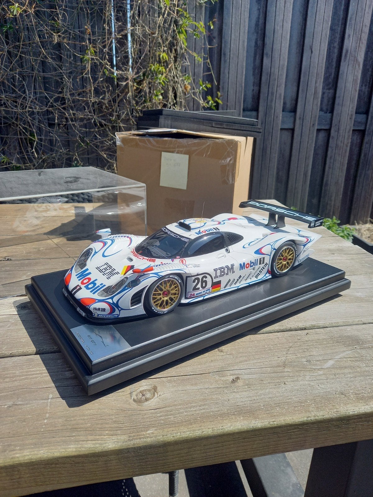 Porsche 911 gt1 spark 1:12
Dealer editie, Ophalen of Verzenden, Nieuw