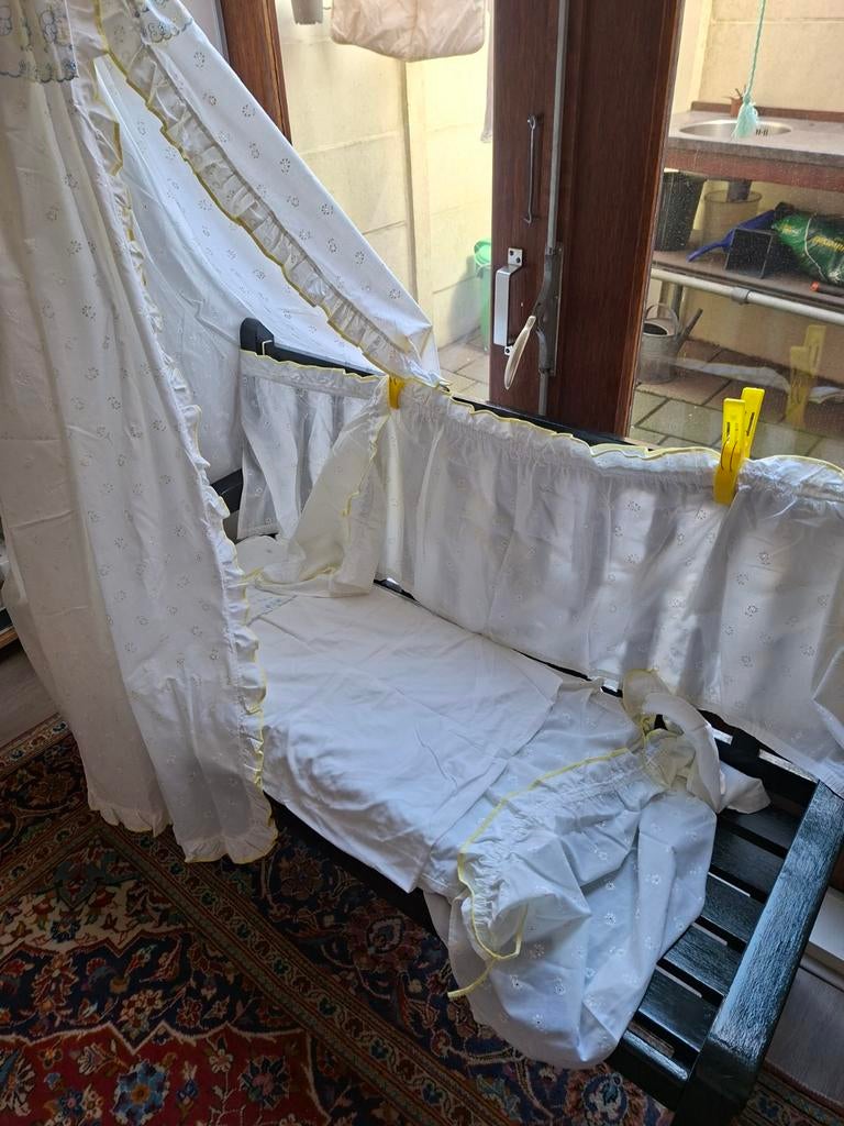 Mooie wieg bekleding met beeldig en rijk hemeltje - Zgan, Ophalen of Verzenden, Gebruikt, 160 tot 180 cm, 100 cm of meer