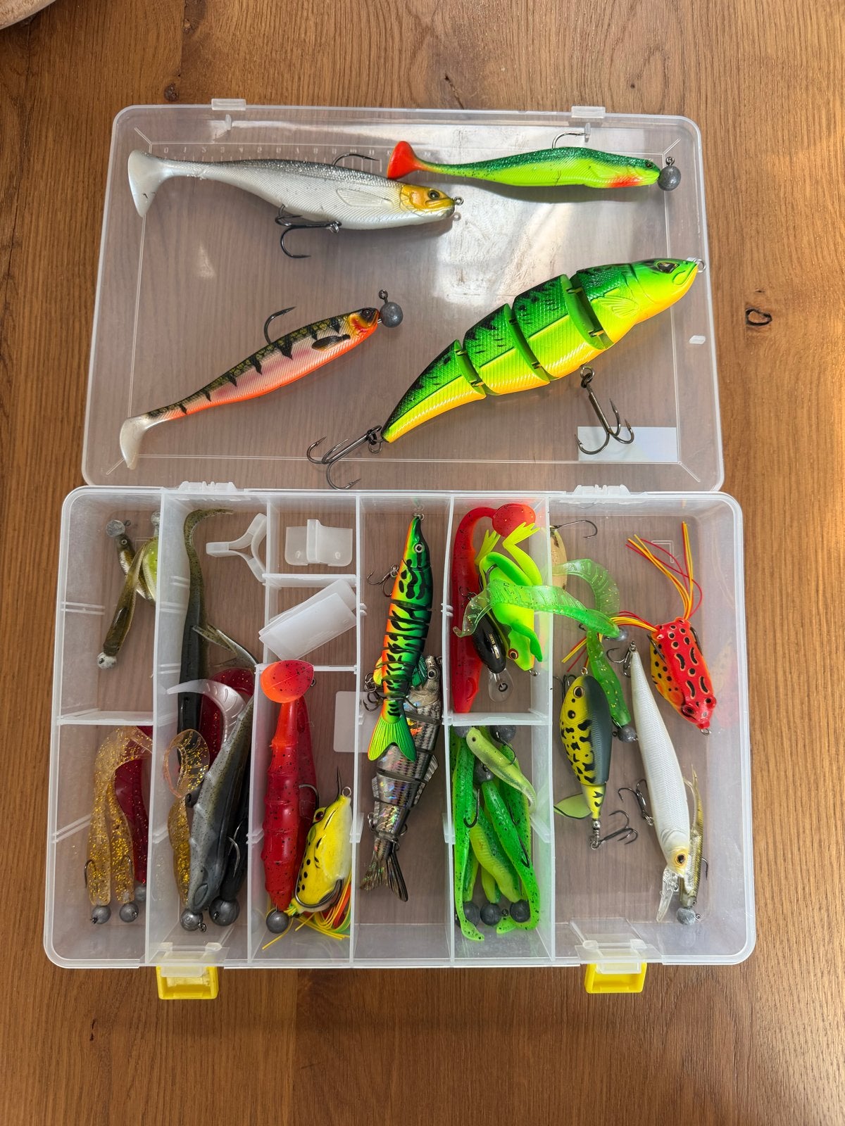 kunstaas set met opbergdoos, Watersport en Boten, Ophalen, Gebruikt, Kunstaas
