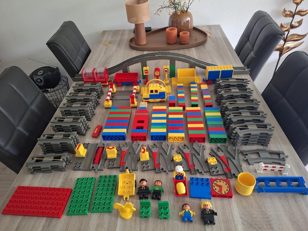 Duplo grote treinbaan met brug, Ophalen of Verzenden, Duplo