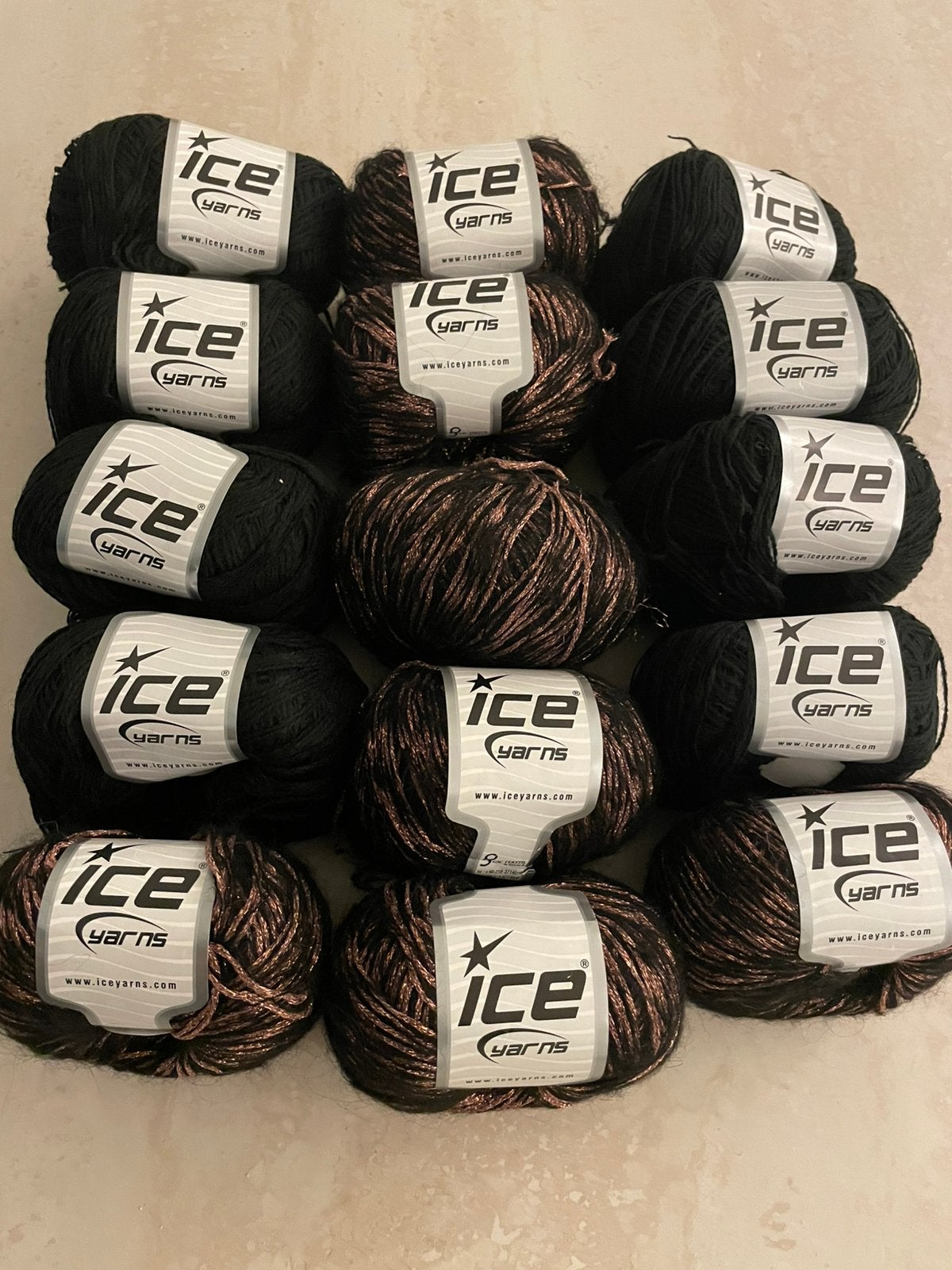 ice yarns 15 bollen, Hobby en Vrije tijd, Ophalen of Verzenden, Zo goed als nieuw, Breien of Haken, Wol of Garen